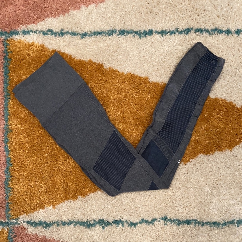 ALO Yoga Leggings